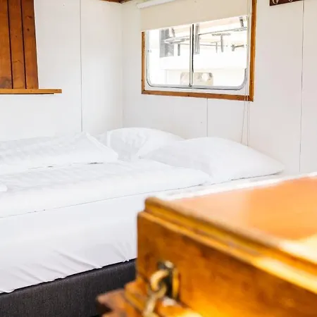 Vandrarhem Botel Maastricht Maastricht