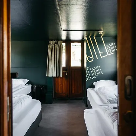 Hostel Botel Maastricht Maastricht