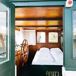 Botel Maastricht * Maastricht