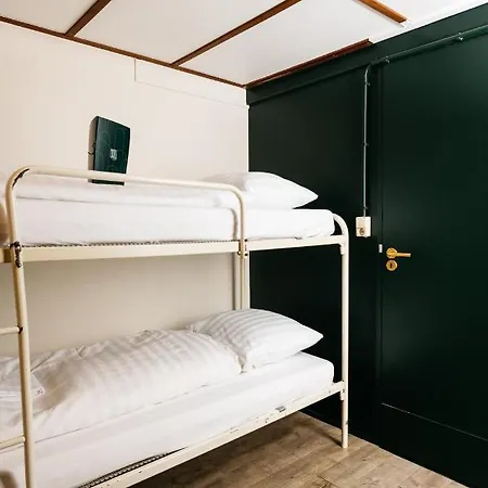 Hostel Botel Maastricht Maastricht