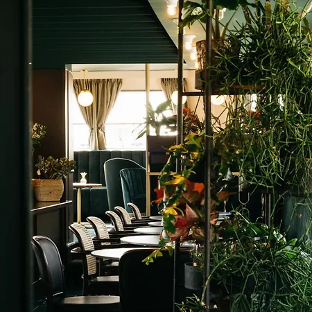 Hostel Botel Maastricht *