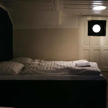 Botel Maastricht Hostel