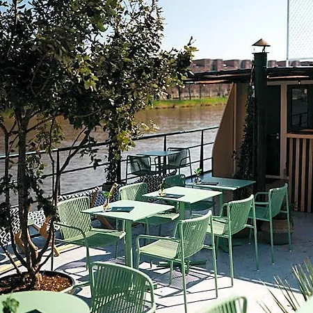 Botel Maastricht Hostel Maastricht