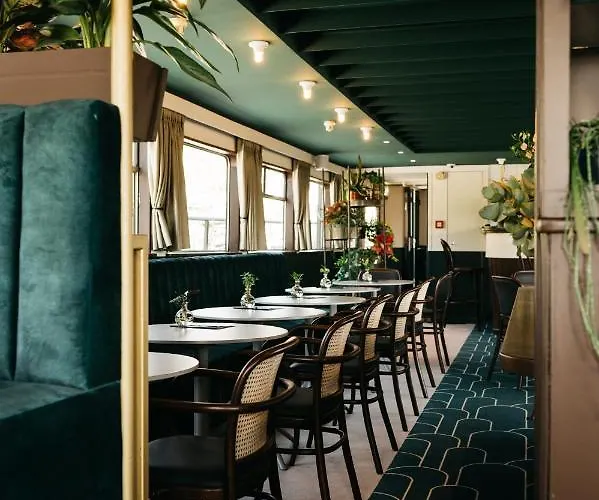 אכסניה Botel Maastricht