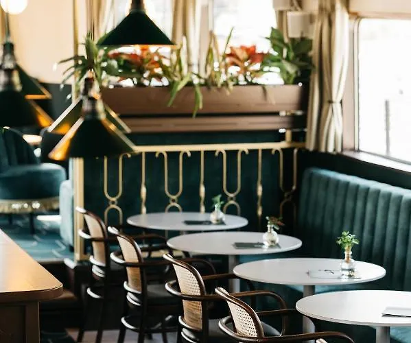 Hostel Botel Maastricht *