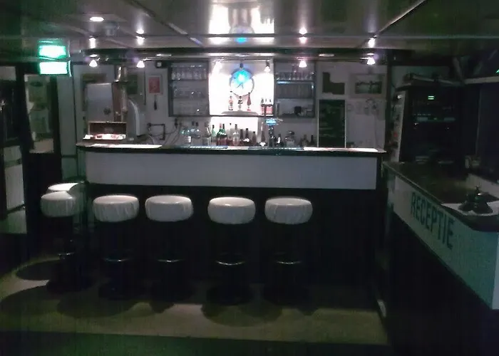 Hostel Botel Maastricht Maastricht